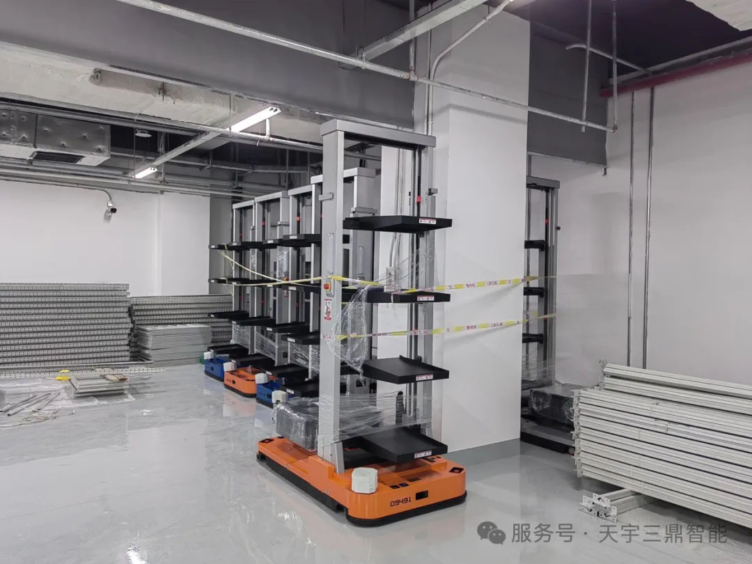 <b>《智能机器人与工厂深度合作：深化产业发展 助力增产提效》</b>